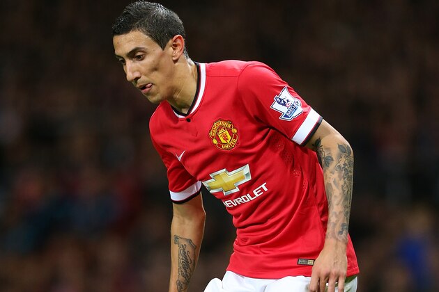 MANCHESTER, ENGLAND - OCTOBER 26:  Angel Di Maria of Manchester United in action during the Barclays Premier League match between Manchester United and Chelsea at Old Trafford on October 26, 2014 in Manchester, England.  (Photo by Alex Livesey/Getty Images)