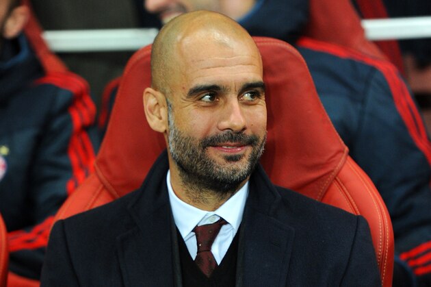 LONDON, ENGLAND - FEBRUARY 19:  Pep Guardiola head coach of Bayern Muenchen looks on during the UEFA Champions League Round of 16 first leg match between Arsenal and FC Bayern Muenchen at Emirates Stadium on February 19, 2014 in London, England.  (Photo by Shaun Botterill/Getty Images)