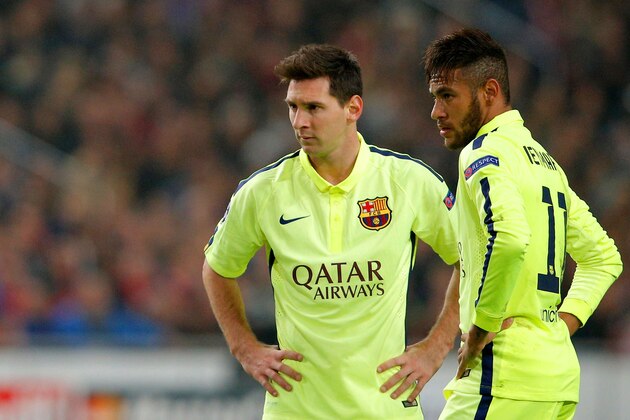 AMSTERDAM, NETHERLANDS - NOVEMBER 05:  Lionel Messi and Neymar of Barcelona look on during the UEFA Champions League Group F match between AFC Ajax and FC Barcelona at The Amsterdam Arena on November 5, 2014 in Amsterdam, Netherlands.  (Photo by Dean Mouhtaropoulos/Getty Images)