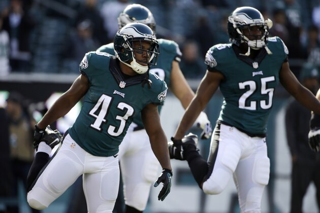 Philadelphia Eagles' Darren Sproles, left, and LeSean McCoy stretch before an NFL football game against the Tennessee Titans, Sunday, Nov. 23, 2014, in Philadelphia. (AP Photo/Matt Rourke)