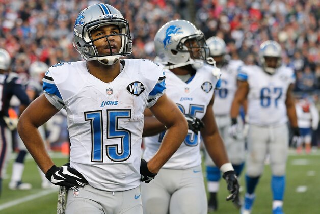 FOXBORO, MA - NOVEMBER 23:  Golden Tate #15 of the Detroit Lions during the fourth quarter against the New England Patriots at Gillette Stadium on November 23, 2014 in Foxboro, Massachusetts.  (Photo by Jim Rogash/Getty Images)
