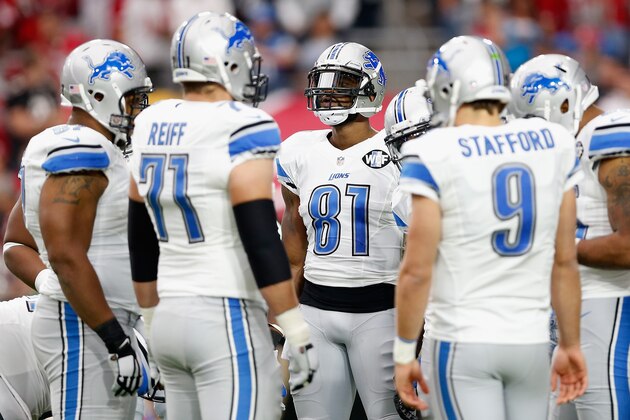 GLENDALE, AZ - NOVEMBER 16:  Wide receiver Calvin Johnson #81 of the Detroit Lions stands in the huddle during the NFL game against the Arizona Cardinals at the University of Phoenix Stadium on November 16, 2014 in Glendale, Arizona. The Cardinals defeated the Lions 14-6.  (Photo by Christian Petersen/Getty Images)