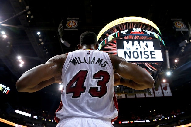 MIAMI, FL - NOVEMBER 20: Shawne Williams #43 of the Miami Heat looks on during a game against the Los Angeles Clippers at American Airlines Arena on November 20, 2014 in Miami, Florida. NOTE TO USER: User expressly acknowledges and agrees that, by downloading and/or using this photograph, user is consenting to the terms and conditions of the Getty Images License Agreement. Mandatory copyright notice:  (Photo by Mike Ehrmann/Getty Images)