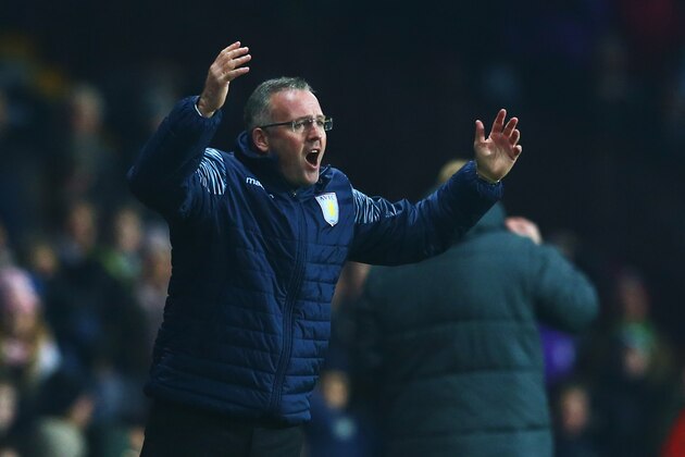BIRMINGHAM, ENGLAND - NOVEMBER 24:  Paul Lambert manager of Aston Villa reacts duringthe Barclays Premier League match between Aston Villa and Southampton at Villa Park on November 24, 2014 in Birmingham, England.  (Photo by Matthew Lewis/Getty Images)