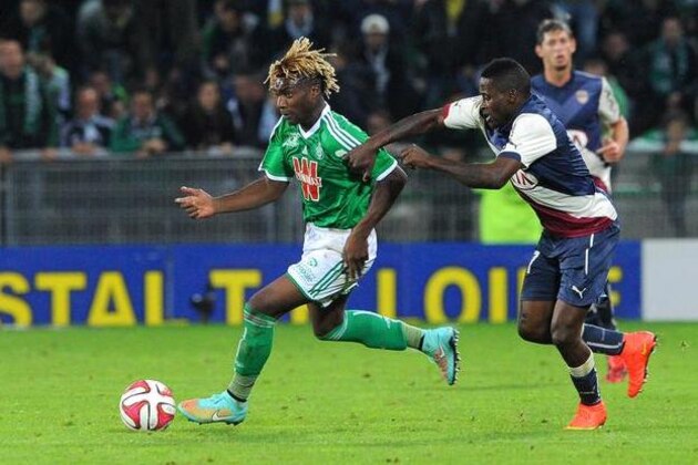 Saint-Maximin is drawing attention from several big clubs. Photo courtesy of foot01.com