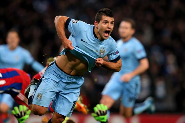 MANCHESTER, ENGLAND - NOVEMBER 25:  Sergio Aguero of Manchester City celebrates after scoring his team's third and matchwinning goal during the UEFA Champions League Group E match between Manchester City and FC Bayern Muenchen at the Etihad Stadium on November 25, 2014 in Manchester, United Kingdom.  (Photo by Alex Livesey/Getty Images)