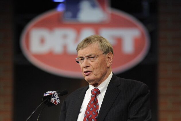 Commissioner of Major League Baseball Bud Selig announces the selections during the 2014 MLB baseball draft Thursday, June 5, 2014, in Secaucus, N.J. (AP Photo/Bill Kostroun)