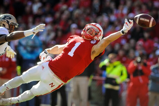 LINCOLN, NE - NOVEMBER 1: Wide receiver Jordan Westerkamp #1 of the Nebraska Cornhuskers just misses a touchdown pass over defensive back Frankie Williams #24 of the Purdue Boilermakers during their game at Memorial Stadium on November 1, 2014 in Lincoln, Nebraska.  (Photo by Eric Francis/Getty Images)