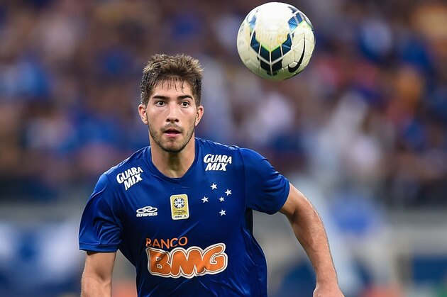BELO HORIZONTE, BRAZIL - SEPTEMBER 21: Lucas Silva #16 of Cruzeiro a match between Cruzeiro and Atletico MG as part of Brasileirao Series A 2014 at Mineirao stadium on September 21, 2014 in Belo Horizonte, Brazil. (Photo by Pedro Vilela/Getty Images)