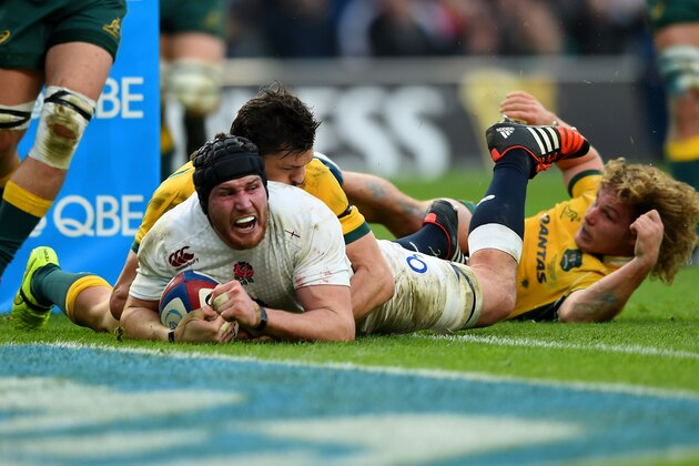 LONDON, ENGLAND - NOVEMBER 29:  Ben Morgan of England crashes over to score the opening try during the QBE international match between England and Australia at Twickenham Stadium on November 29, 2014 in London, England.  (Photo by Paul Gilham/Getty Images)