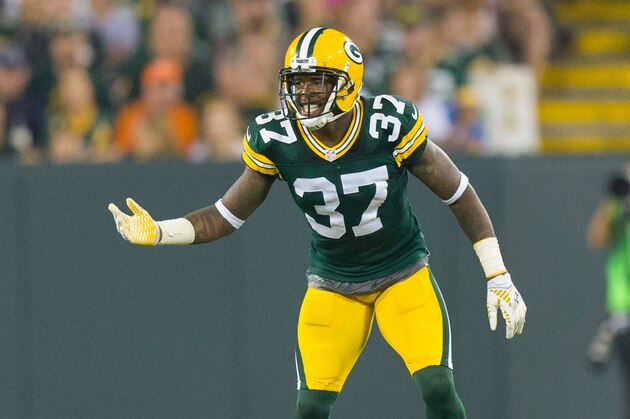 Aug 22, 2014; Green Bay, WI, USA; Green Bay Packers cornerback Sam Shields (37) during the game against the Oakland Raiders at Lambeau Field. Mandatory Credit: Jeff Hanisch-USA TODAY Sports
