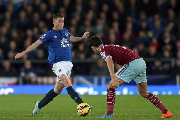 LIVERPOOL, ENGLAND - NOVEMBER 22: James McCarthy of Everton in action with James Tomkins of West Ham United during the Barclays Premier League match between Everton and West Ham United at Goodison Park on November 22, 2014 in Liverpool, England. (Photo by Chris Brunskill/Getty Images)