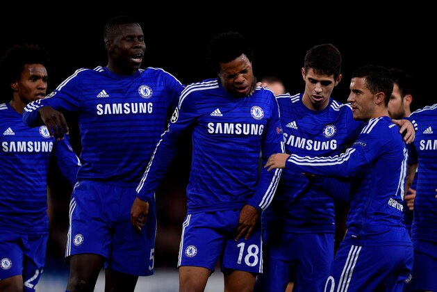 LONDON, ENGLAND - OCTOBER 21:  Loic Remy of Chelsea (#18) pulls up injured after scoring the opening goal during the UEFA Champions League Group G match between Chelsea FC and NK Maribor at Stamford Bridge on October 21, 2014 in London, United Kingdom.  (Photo by Mike Hewitt/Getty Images)
