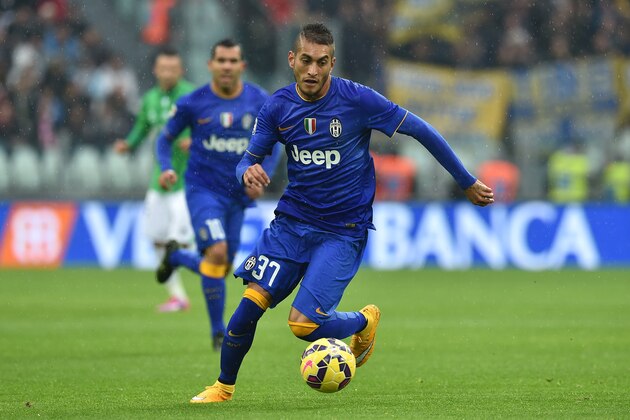TURIN, ITALY - NOVEMBER 09:  Roberto Pereyra of Juventus FC in action during the Serie A match between Juventus FC and Parma FC at Juventus Arena on November 9, 2014 in Turin, Italy.  (Photo by Valerio Pennicino/Getty Images)