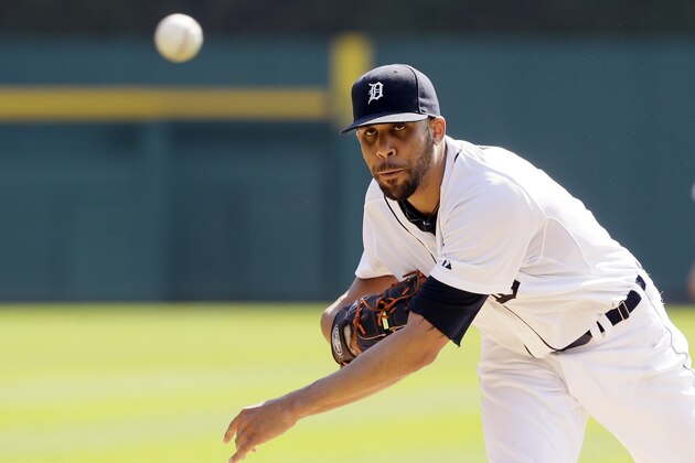 Detroit Tigers starting pitcher David Price throw during the first inning of a baseball game against the Minnesota Twins in Detroit, Sunday, Sept. 28, 2014. (AP Photo/Carlos Osorio)