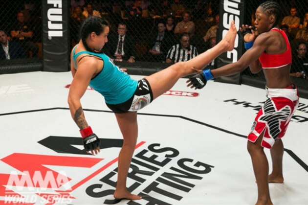 Evans-Smith (left) in WSOF