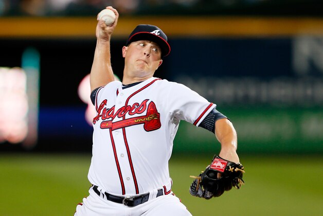 ATLANTA, GA - AUGUST 13:  Kris Medlen #54 of the Atlanta Braves pitches in the sixth inning to the Philadelphia Phillies at Turner Field on August 13, 2013 in Atlanta, Georgia.  (Photo by Kevin C. Cox/Getty Images)