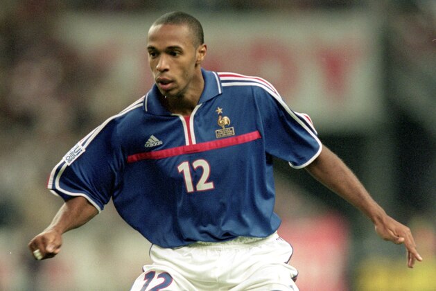 2 Sep 2000:  Thierry Henry of France in action during the International friendly match against England at the Stade de France in Paris, France.  The match was drawn 1-1. \ Mandatory Credit: Shaun Botterill /Allsport