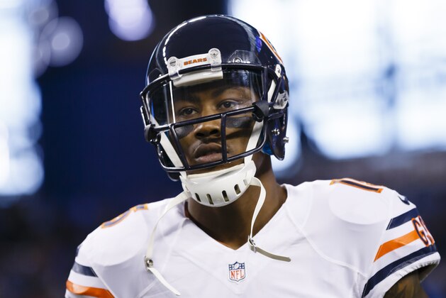 Chicago Bears wide receiver Brandon Marshall (15) before an NFL football game against the Detroit Lions at Ford Field in Detroit, Thursday, Nov. 27, 2014. (AP Photo/Rick Osentoski)