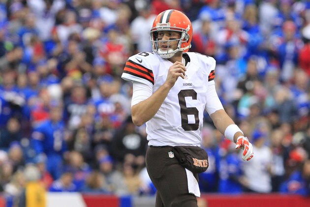 Cleveland Browns quarterback Brian Hoyer walks from the field after a failed third down attempt against the Buffalo Bills during the first half of an NFL football game, Sunday, Nov. 30, 2014, in Orchard Park, N.Y. (AP Photo/Bill Wippert)
