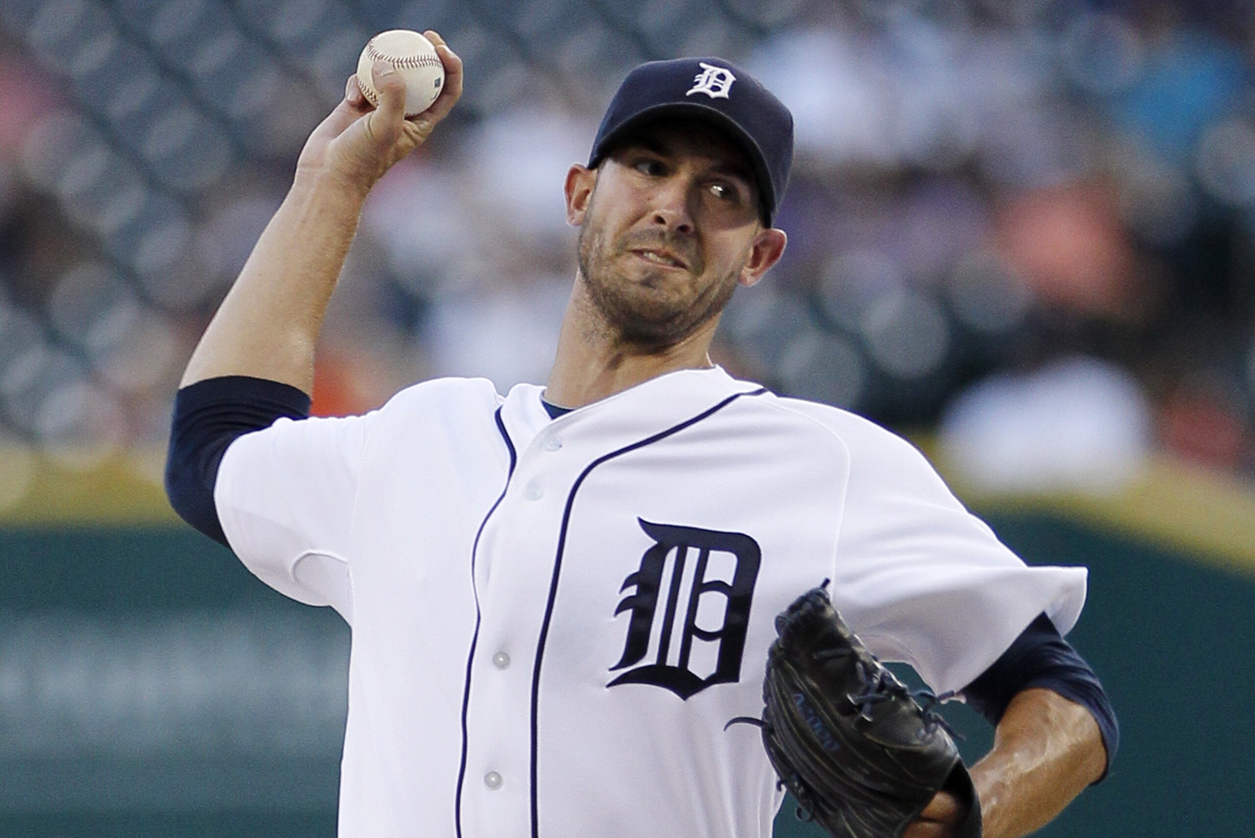 DETROIT, MI - SEPTEMBER 5:  Pitcher Rick Porcello #21 of the Detroit Tigers delivers against the San Francisco Giants during the first inning at Comerica Park September 5, 2014, in Detroit, Michigan. (Photo by Duane Burleson/Getty Images)
