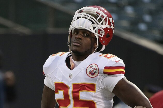 Kansas City Chiefs running back Jamaal Charles (25) stands on the field before an NFL football game against the Oakland Raiders in Oakland, Calif., Thursday, Nov. 20, 2014. (AP Photo/Marcio Jose Sanchez)