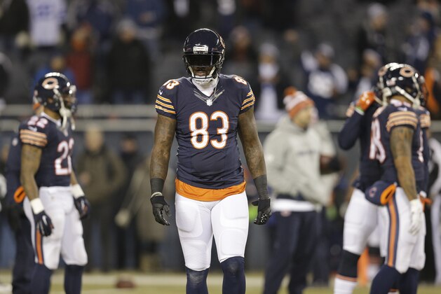 Chicago Bears tight end Martellus Bennett (83) warms up before an NFL football game against the Dallas Cowboys, Thursday, Dec. 4, 2014, in Chicago. (AP Photo/Nam Y. Huh)