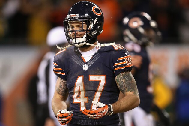 CHICAGO, IL - DECEMBER 29: Chris Conte #47 of the Chicago Bears looks back at the bench after the Green Bay Packers scored the winning touchdown at Soldier Field on December 29, 2013 in Chicago, Illinois. The Packers defeated the Bears 33-28. (Photo by Jonathan Daniel/Getty Images)