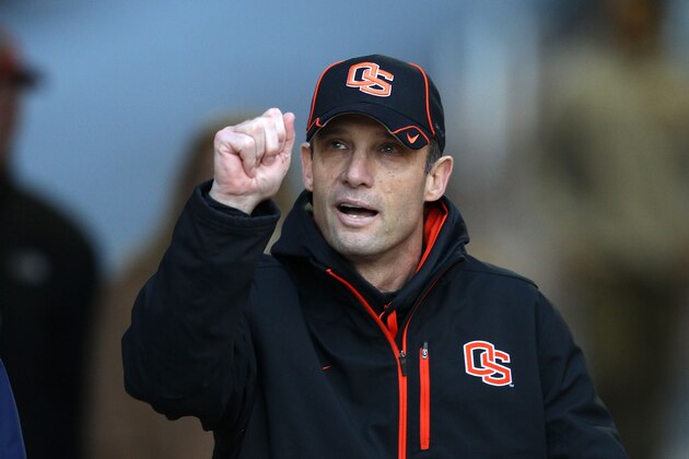 PALO ALTO, CA - NOVEMBER 27:  Head coach Mike Riley of the Oregon State Beavers walks on to the field for their game against the Stanford Cardinal at Stanford Stadium on November 27, 2010 in Palo Alto, California.  (Photo by Ezra Shaw/Getty Images)