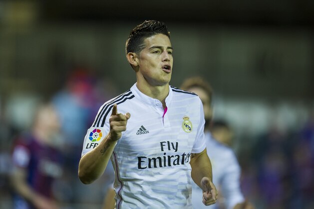 EIBAR, SPAIN - NOVEMBER 22:  James Rodriguez of Real Madrid celebrates after scoring during the La Liga match betweenÊSD Eibar andÊReal Madrid at Ipurua Municipal Stadium on November 22, 2014 in Eibar, Spain.  (Photo by Juan Manuel Serrano Arce/Getty Images)