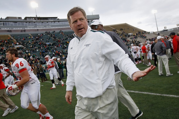 FORT COLLINS, CO - NOVEMBER 22:  Head coach Jim McElwain of the Colorado State Rams leaves the field after his victory over the New Mexico Lobos on November 22, 2014 in Fort Collins, Colorado. Colorado State defeated New Mexico 58-20.  (Photo by Doug Pensinger/Getty Images)