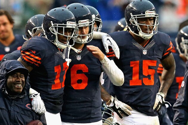 CHICAGO, IL - SEPTEMBER 15: (L-R) Alshon Jeffery #17, Jay Cutler #6 and Brandon Marshall #15 of the Chicago Bears watch as the extra point is kicked following the game-winning touchdown against the Minnesota Vikings at Soldier Field on September 15, 2013 in Chicago, Illinois. The Bears defeated the Vikings 31-30. (Photo by Jonathan Daniel/Getty Images)