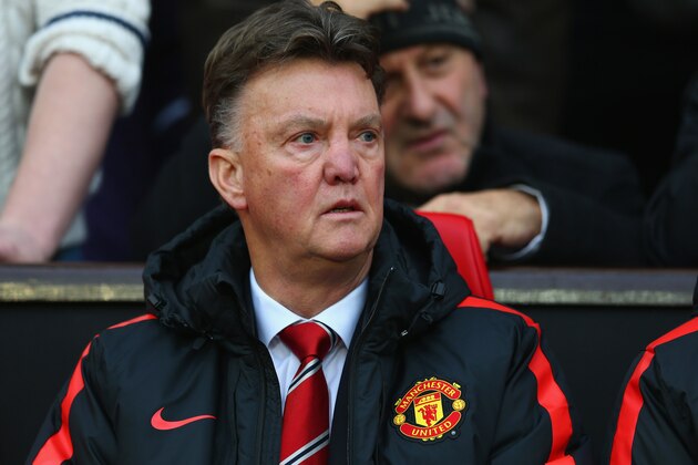 MANCHESTER, ENGLAND - NOVEMBER 29:  Manager Louis van Gaal of Manchester United looks on during the Barclays Premier League match between Manchester United and Hull City at Old Trafford on November 29, 2014 in Manchester, England.  (Photo by Matthew Lewis/Getty Images)