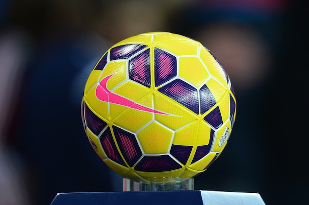 SUNDERLAND, ENGLAND - NOVEMBER 29:  The Nike match ball during the Barclays Premier League match between Sunderland and Chelsea at the Stadium of Light on November 29, 2014 in Sunderland, England.  (Photo by Tony Marshall/Getty Images)
