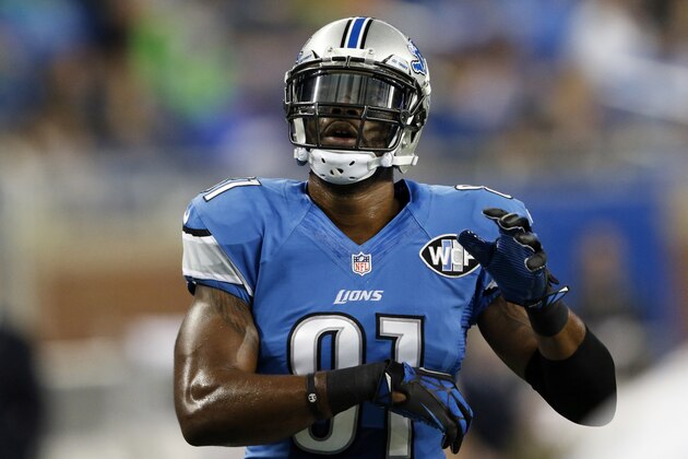 DETROIT, MI - DECEMBER 7: Calvin Johnson #81 of the Detroit Lions participates in pre game warm ups prior to playing the Tampa Bay Buccaneers at Ford Field on December 7, 2014 in Detroit, Michigan. (Photo by Leon Halip/Getty Images)
