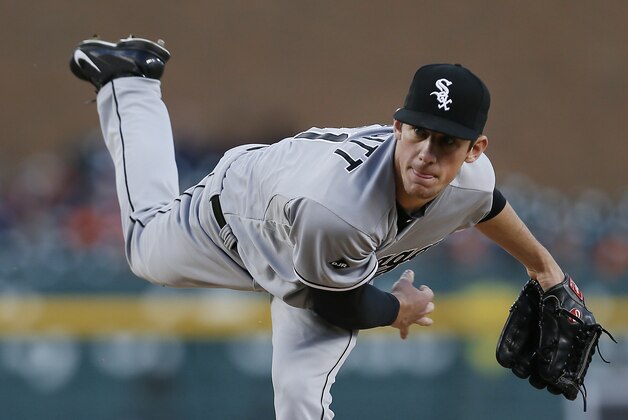 Chicago White Sox pitcher Chris Bassitt throws against the Detroit Tigers in the first inning of a baseball game in Detroit Monday, Sept. 22, 2014. (AP Photo/Paul Sancya)