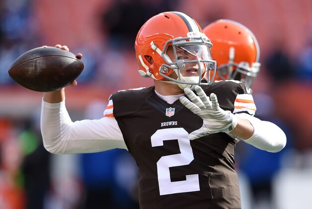 CLEVELAND, OH - DECEMBER 07:  Johnny Manziel #2 of the Cleveland Browns throws a pass during warmups prior to the game against the Indianapolis Colts at FirstEnergy Stadium on December 7, 2014 in Cleveland, Ohio.  (Photo by Jason Miller/Getty Images)
