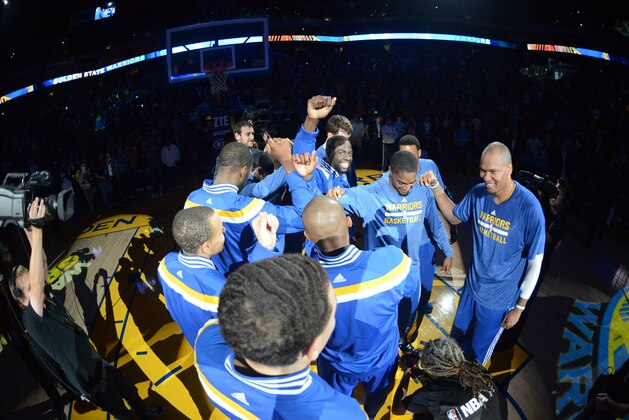 OAKLAND, CA - DECEMBER 10: Draymond Green #23 of the Golden State Warriors leads the team huddle prior to the game against the Houston Rockets on December 10, 2014 at Oracle Arena in Oakland, California. NOTE TO USER: User expressly acknowledges and agrees that, by downloading and or using this photograph, user is consenting to the terms and conditions of Getty Images License Agreement. Mandatory Copyright Notice: Copyright 2014 NBAE (Photo by Noah Graham/NBAE via Getty Images)