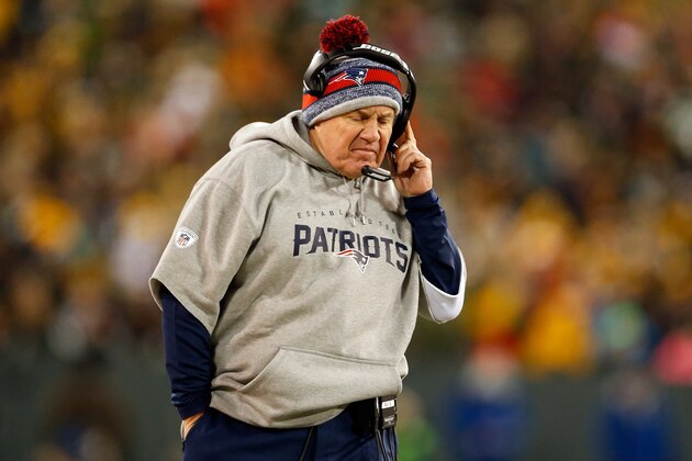GREEN BAY, WI - NOVEMBER 30:  Head coach Bill Belichick of the New England Patriots during the NFL game against the Green Bay Packers at Lambeau Field on November 30, 2014 in Green Bay, Wisconsin. The Packers defeated the Patriots 26-21.  (Photo by Christian Petersen/Getty Images)