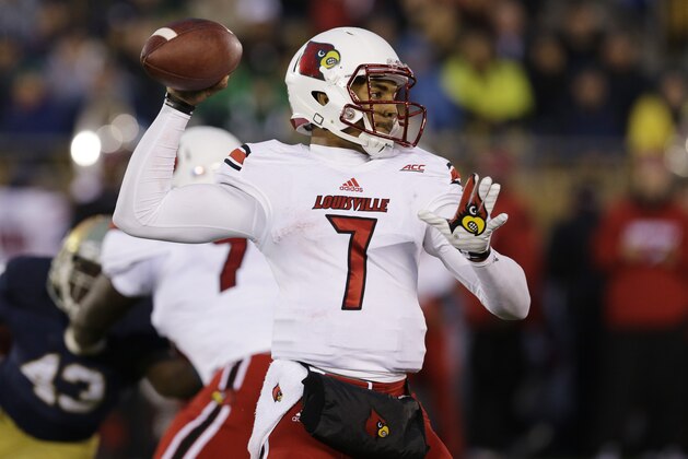 Louisville quarterback Reggie Bonnafon (7) looks to a pass during the first half of an NCAA college football game against Notre Dame in South Bend, Ind., Saturday, Nov. 22, 2014. (AP Photo/Nam Y. Huh)