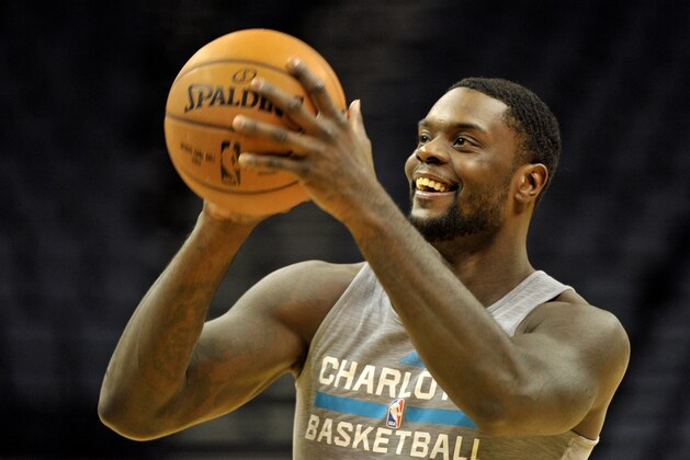 Charlotte Hornets guard Lance Stephenson warms up before an NBA basketball game Friday, Dec. 12, 2014, in Memphis, Tenn. (AP Photo/Brandon Dill)
