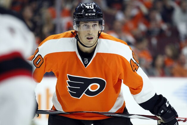The Philadelphia Flyers Vincent Lecavalier during an NHL hockey game against the New Jersey Devils, Thursday, Oct. 9, 2014, in Philadelphia. (AP Photo/Tom Mihalek)