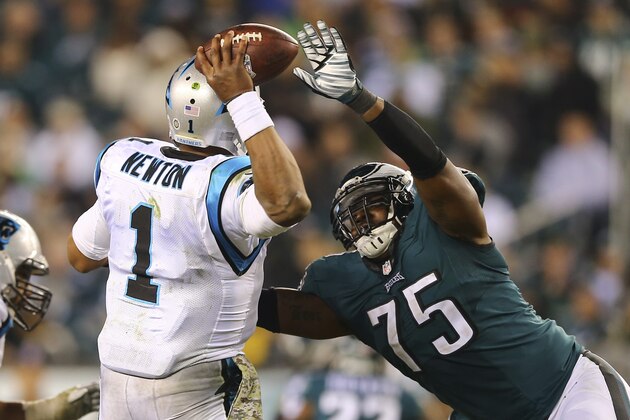 PHILADELPHIA, PA - NOVEMBER 10: Vinny Curry #75 of the Philadelphia Eagles sacks Cam Newton #1 of the Carolina Panthers on November 10, 2014 at Lincoln Financial Field in Philadelphia, Pennsylvania. (Photo by Elsa/Getty Images)