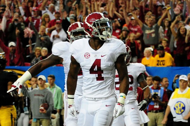 ATLANTA, GA - DECEMBER 06:  T.J. Yeldon #4 of the Alabama Crimson Tide celebrates his touchdown against the Missouri Tigers in the first quarter of the SEC Championship game at the Georgia Dome on December 6, 2014 in Atlanta, Georgia.  (Photo by Scott Cunningham/Getty Images)