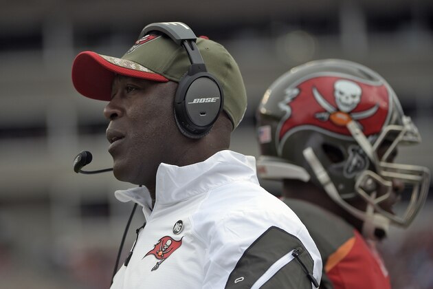Tampa Bay Buccaneers head coach Lovie Smith looks on during the first quarter of an NFL football game against the Atlanta Falcons Sunday, Nov. 9, 2014, in Tampa, Fla. (AP Photo/Phelan Ebenhack)