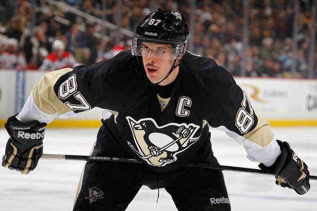 PITTSBURGH, PA - NOVEMBER 28:  Sidney Crosby #87 of the Pittsburgh Penguins skates against the Carolina Hurricanes at Consol Energy Center on November 28, 2014 in Pittsburgh, Pennsylvania.  (Photo by Gregory Shamus/NHLI via Getty Images)
