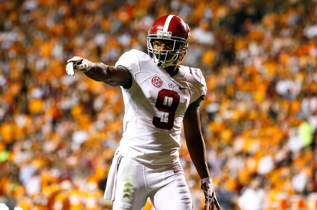 KNOXVILLE, TN - OCTOBER 25:  Amari Cooper #9 of the Alabama Crimson Tide steps to the line against the Tennessee Volunteers at Neyland Stadium on October 25, 2014 in Knoxville, Tennessee.  (Photo by Kevin C. Cox/Getty Images)