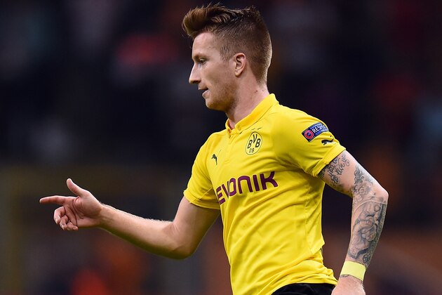 ISTANBUL, TURKEY - OCTOBER 22:  Marco Reus of Dortmund runs with the ball the UEFA Champions League group D match between Glatasaray AS and Borussia Dortmund at Ali Sami Yen Spor Kompleksi on October 22, 2014 in Istanbul, Turkey.  (Photo by Lars Baron/Getty Images)