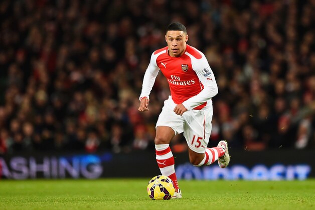LONDON, ENGLAND - DECEMBER 13:  Alex Oxlade-Chamberlain of Arsenal in action during the Barclays Premier League match between Arsenal and Newcastle United at Emirates Stadium on December 13, 2014 in London, England.  (Photo by Mike Hewitt/Getty Images)