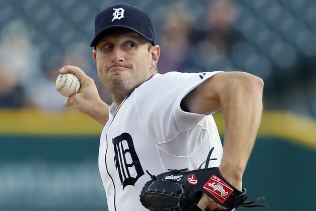 DETROIT, MI - MAY 5:  Pitcher Max Scherzer #37 of the Detroit Tigers delivers against the Houston Astros in the first inning at Comerica Park on May 5, 2014 in Detroit, Michigan. (Photo by Duane Burleson/Getty Images)